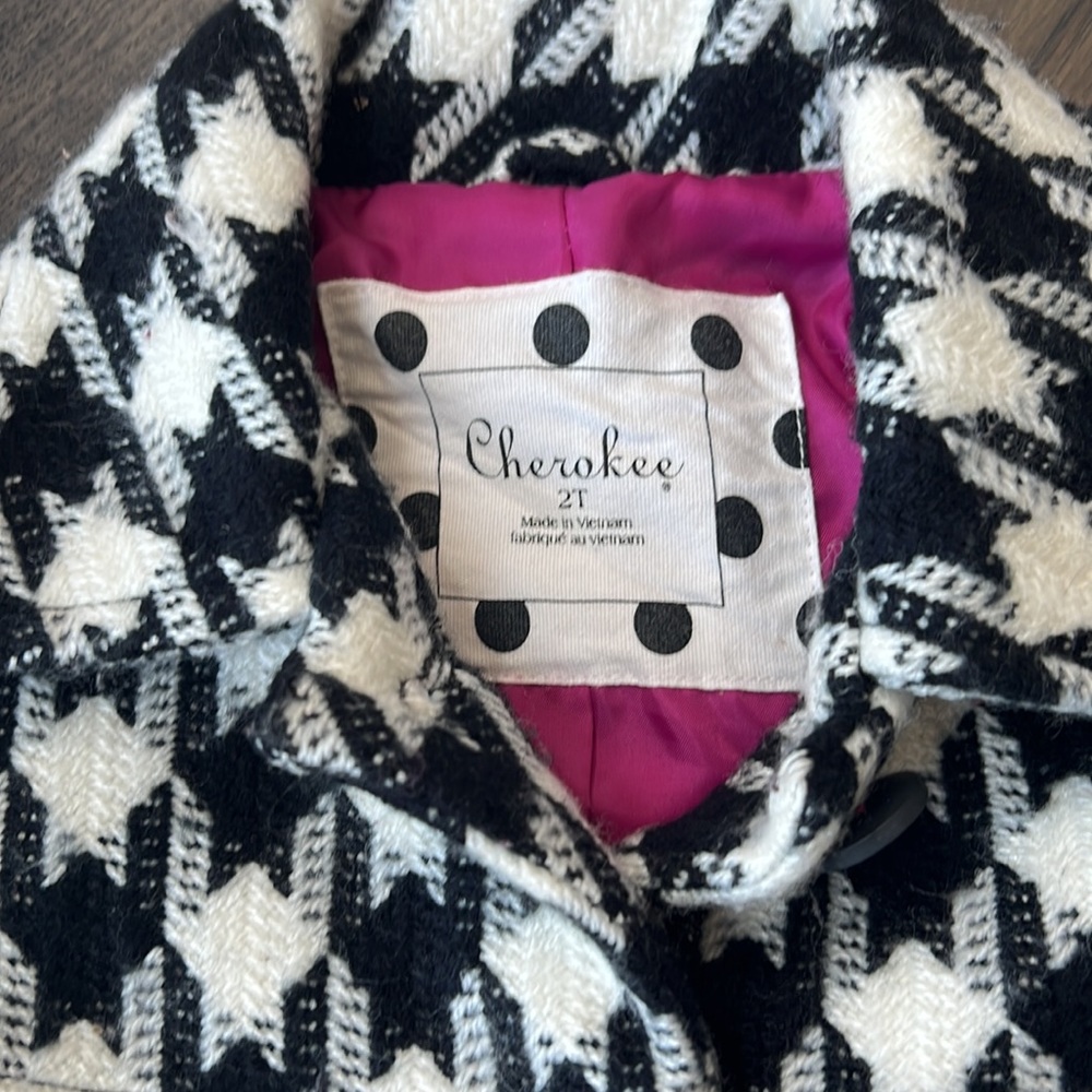 Size 2T button down coat - Picture 3 of 3